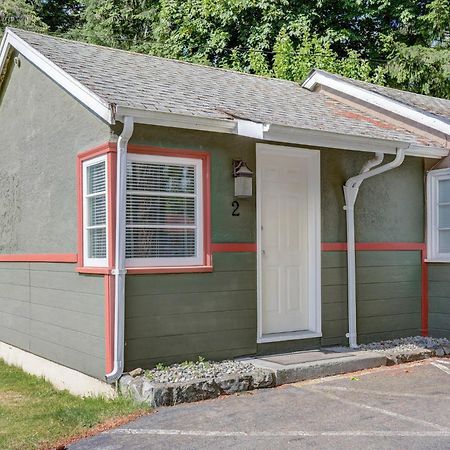 Malahat Bungalows Motel Dış mekan fotoğraf